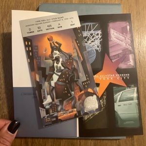 COPY - Knicks collectible